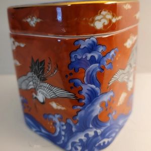 Vintage Takahashi Japanese Porcelain Trinket Box